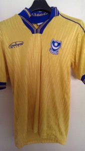 portsmouth fc shirt